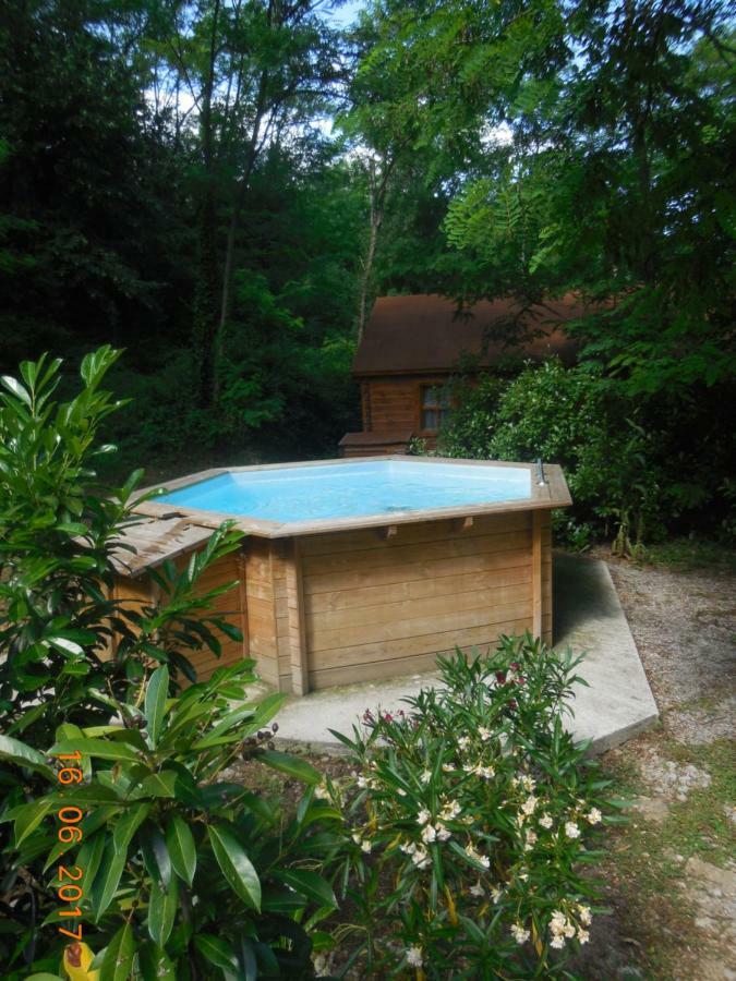 Le Chalet Bois De Celio Coux Bagian luar foto